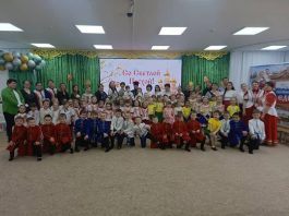 Священнослужители епархии посетили пасхальные утренники в детских садах