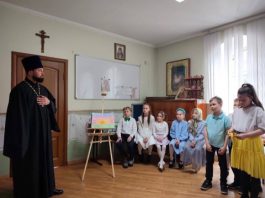 В детской воскресной школе прихода в честь иконы Божией Матери «Целительница» прошёл пасхальный концерт