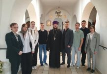 В храме Воскресения Христова прошла беседа со студентами КубГАУ о браке и венчании