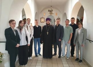 В храме Воскресения Христова прошла беседа со студентами КубГАУ о браке и венчании