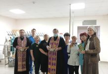 Сестры милосердия вместе со священниками посетили Динскую Центральную районную больницу