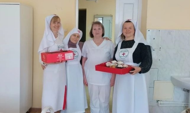 Общество милосердия Свято-Троицкого храма провело пасхальную благотворительную акцию