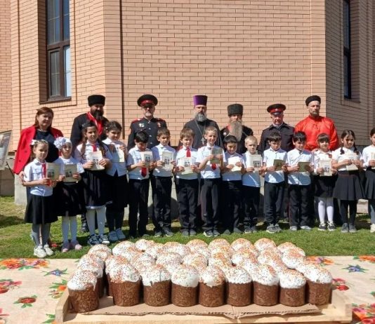 В храме Рождества Пресвятой Богородицы станицы Пшехской прошла встреча со школьниками