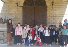 Казачата посетили с экскурсией Свято-Троицкий храм г. Горячий Ключ