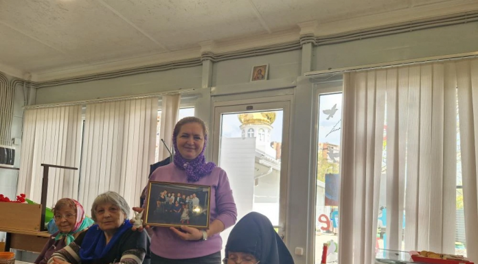 В храме преподобномученицы великой княгини Елисаветы состоялась очередная встреча группы для прихожан старшего возраста