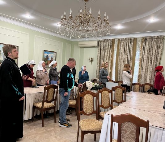 В Свято-Екатерининском кафедральном соборе прошла очередная обучающая лекция для сестёр милосердия