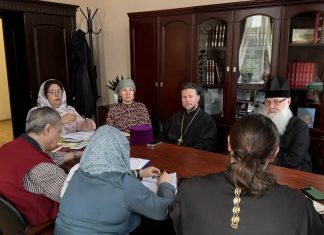 В Екатеринодарской семинарии состоялась встреча, посвященная вопросам повышения квалификации казаков-наставников и священства, работающего с казачеством