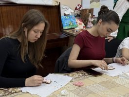 Студенты посетили праздничные мероприятия, посвящённые Светлому Христову Воскресению, в храме Святого Духа