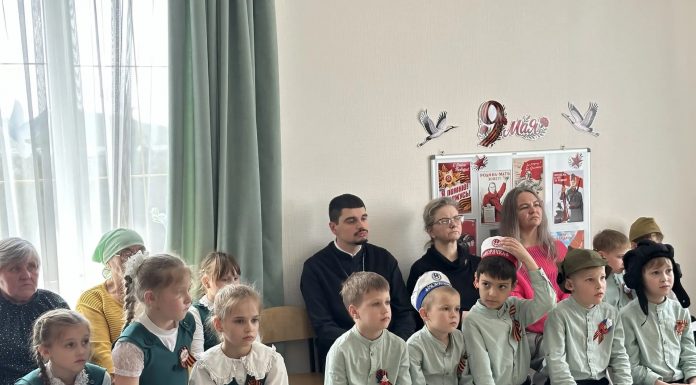 В православной школе им. св. Михаила Лекторского при храме Святой Троицы станицы Динской прошли праздничные мероприятия