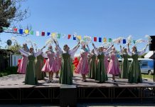 В храмах Екатеринодарской епархии прошли праздничные концерты и гуляния