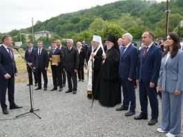 Митрополит Екатеринодарский и Кубанский Василий посетил Новороссийскую епархию