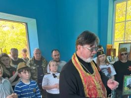 Протоиерей Павел Капустин и прихожане храма Вознесения Господня посетили мемориальный комплекс в урочище Поднависла