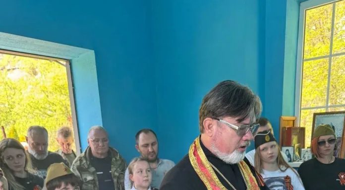 Протоиерей Павел Капустин и прихожане храма Вознесения Господня посетили мемориальный комплекс в урочище Поднависла