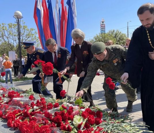 Священнослужители 6 благочиния приняли участие в памятных мероприятиях, посвященных Дню Победы