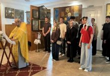 Выпускники посетили храм Вознесения Господня станицы Старомышастовской