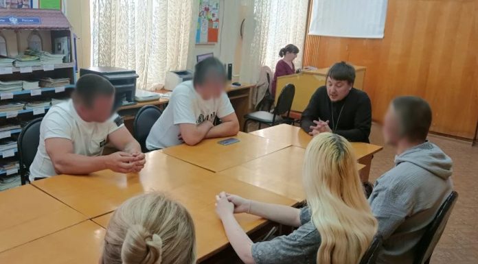 В Горячем Ключе священник побеседовал с людьми, освободившимися из мест лишения свободы
