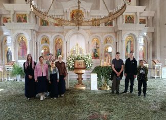 Молодежь 17-го Полтавского благочиния совершила велопробег по храмам