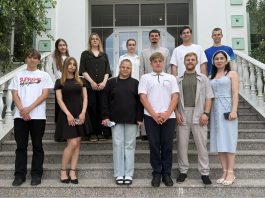 В храме Святой Троицы станицы Динской состоялось очередное собрание молодёжной православной общины «Лествица»