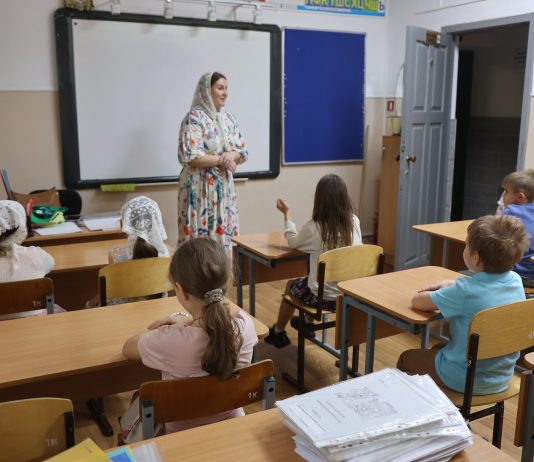 В храме Рождества Христова начала работу летняя воскресная школа для детей