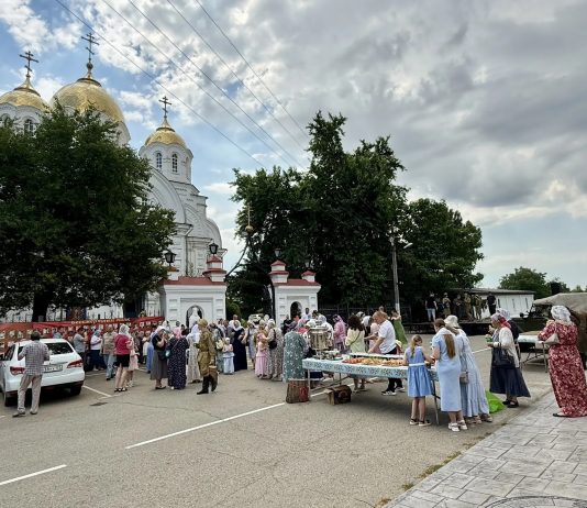 В храме Вознесения Господня прошло мероприятие, посвященное Дню памяти и скорби