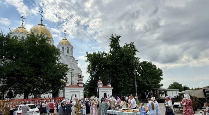 В храме Вознесения Господня прошло мероприятие, посвященное Дню памяти и скорби