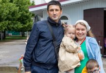 В храме святителя Спиридона в день Святой Троицы прошел праздник семьи