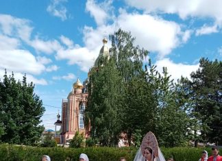 В храме Вознесения Господня провели праздничное мероприятие, посвящённое Дню семьи