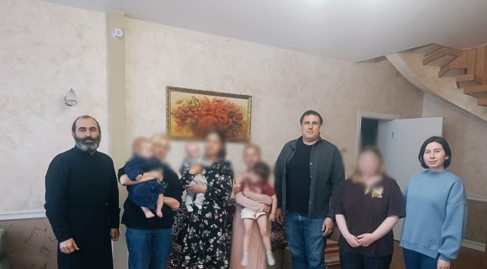 Медицинские специалисты посетили кризисный центр «Светлая обитель»