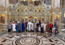 Храм Рождества Христова в Динской встретил паломников из Ростова-на-Дону