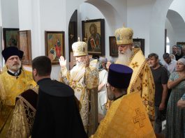 По приглашению епископа Тихорецкого и Кореновского Стефана митрополит Василий посетил Свято-Успенский монастырь Кореновска