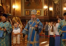 Митрополит Василий возглавил Всенощное бдение в канун праздника Владимирской иконы Божией Матери