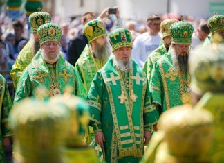 В день памяти преподобного Сергия Радонежского митрополит Василий сослужил Предстоятелю Русской Церкви в Троице-Сергиевой лавре