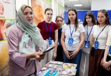 Волонтёры Рождественского храма провели акцию «За жизнь»