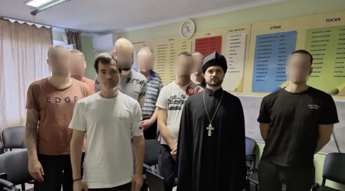 Иерей Николай Козак провел беседу с пациентами наркологического диспансера