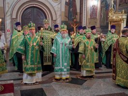Митрополит Василий принимает участие в торжествах, посвященных 30-летию служения митрополита Сыктывкарского и Коми-Зырянского Филиппа