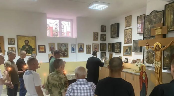 В храме Вознесения Господня в поселке Пашковском помолились о председателе совета стариков Екатеринодарского казачьего отдела