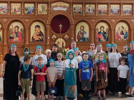 Воспитанники семейного центра «Зерно веры» посетили храм Святой Троицы в Горячем Ключе