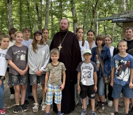 В Горячеключевском благочинии состоялся туристический слёт православной молодёжи