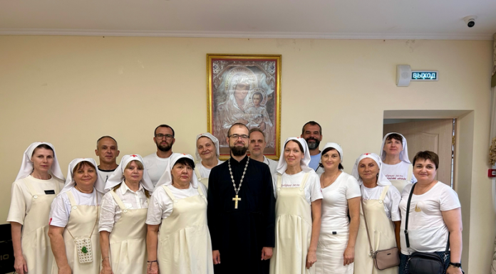 В храме Святого Духа прошло собрание сестричества милосердия