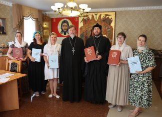 В храме Рождества Христова состоялась встреча епархиальной комиссии по делам православных образовательных учреждений