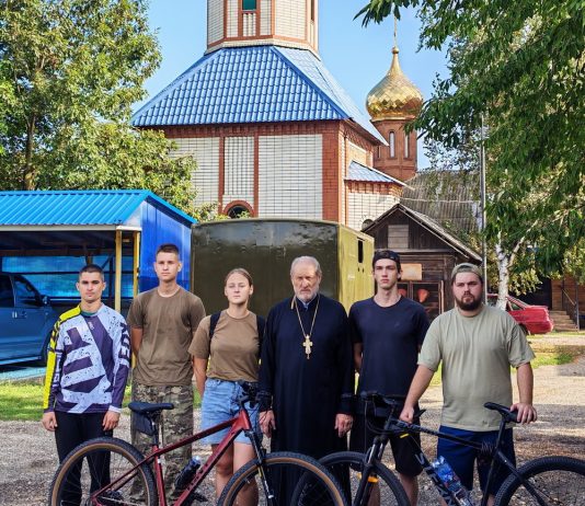 Велопробег в честь Преображения Господня прошел в 17-ом Полтавском благочинии