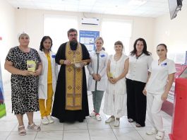 Священник и сестры милосердия посетили пациентов лечебных учреждений ст. Динской