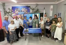 В анапской школе открыли первую на Кубани Парту Героя в честь священника
