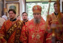 В день памяти святого мученика Иоанна Воина митрополит Василий совершил Божественную литургию в тезоименитом храме