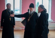 Митрополит Василий совершил рабочую поездку в Апшеронское благочиние