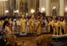 Митрополит Василий совершил Всенощное бдение в Свято-Екатерининском кафедральном соборе