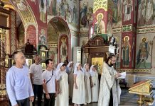 В храме Святого Духа состоялся водосвятный молебен с участием сестер милосердия