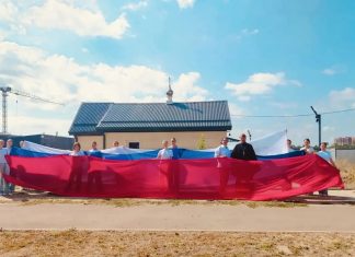 Ученики школы № 108 встретились с настоятелем храма в честь иконы Божией Матери «Знамение»