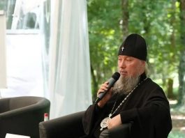 Митрополит Василий встретился с казачьей молодежью на форуме «Регион 93»