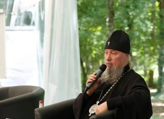 Митрополит Василий встретился с казачьей молодежью на форуме «Регион 93»